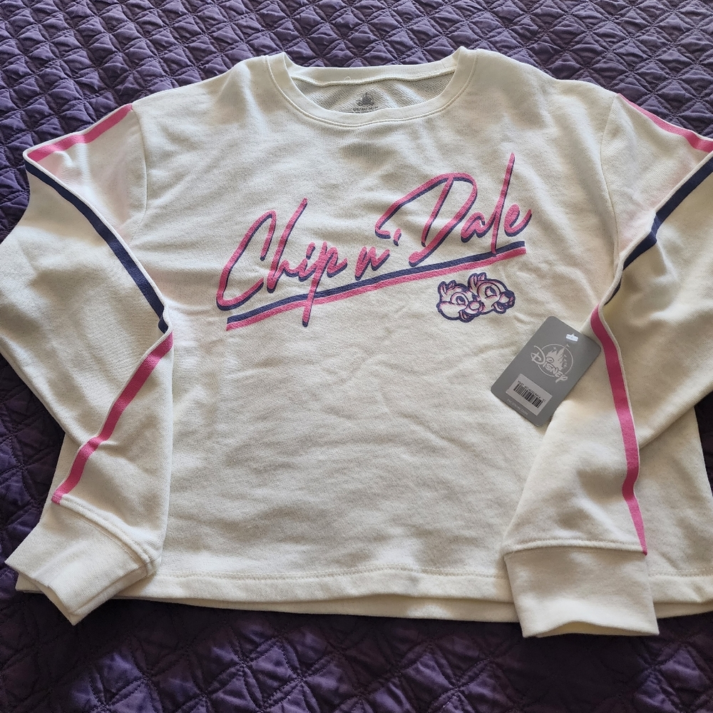 NWT Disney - Chip n' Dale Sweatshirt